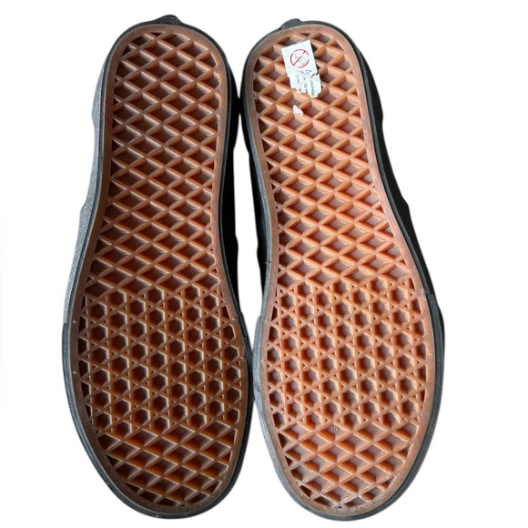 Vans Era ID Black Velvet Shoes, Women’s 7.5 - Picture 8 of 8